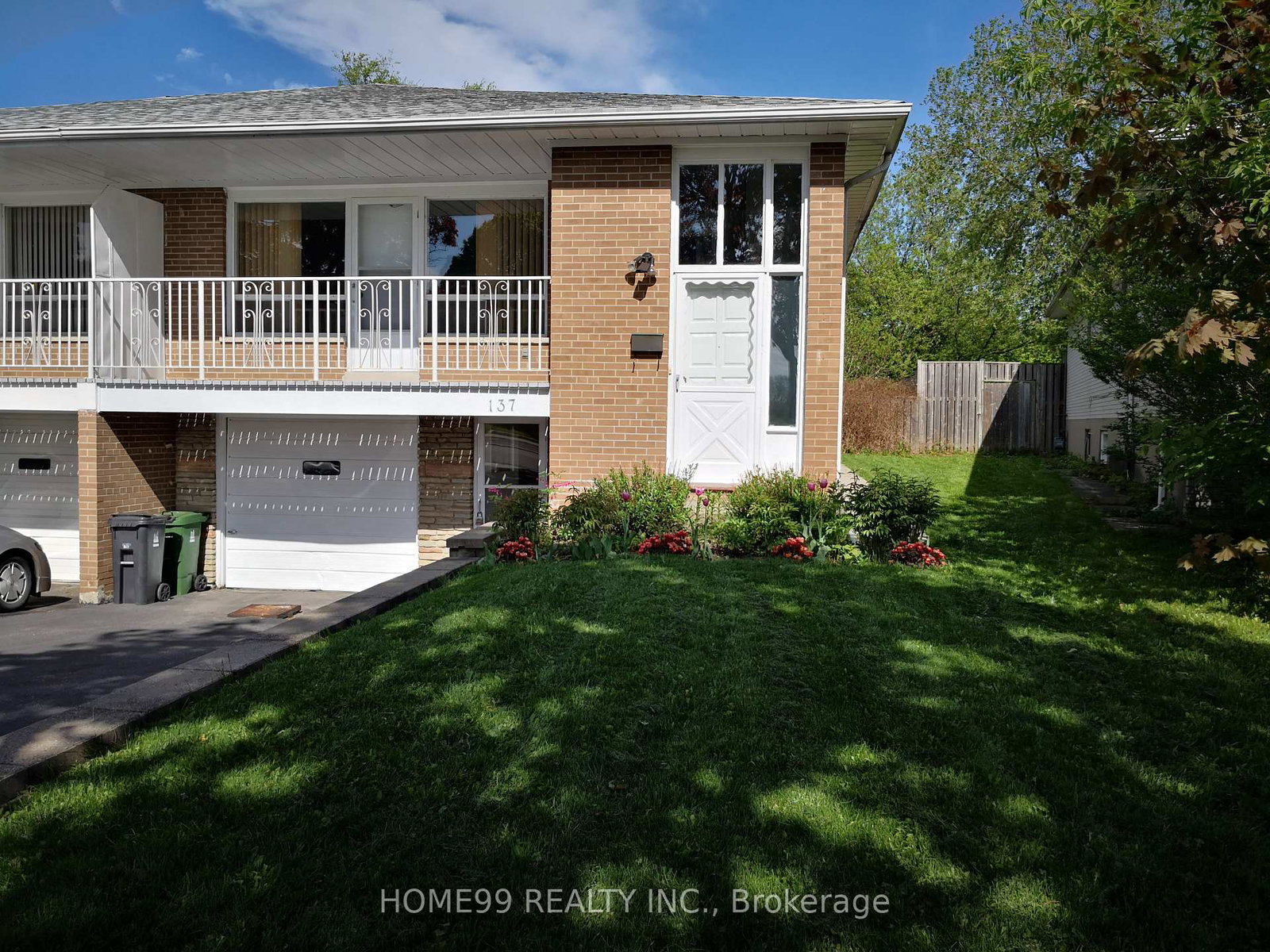 137-pineway-boulevard-upper-toronto-north-york-ontario-c13681440