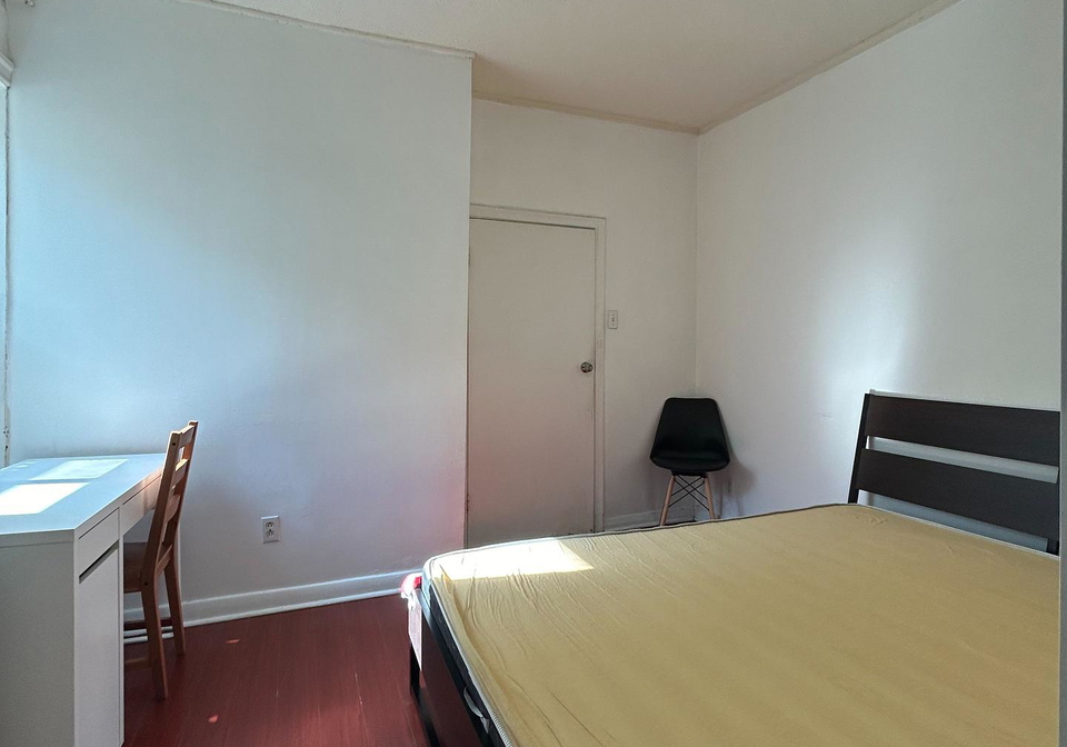 4-fitzroy-terrace-toronto-toronto-ontario-c13681454