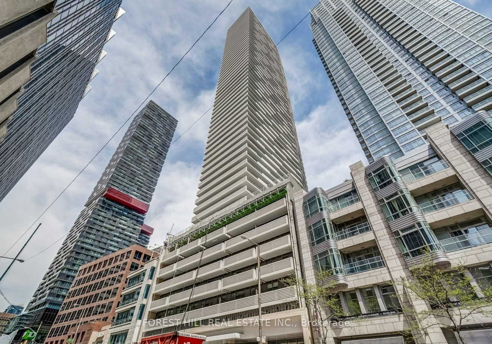 2221-yonge-street-toronto-toronto-ontario-c13681618