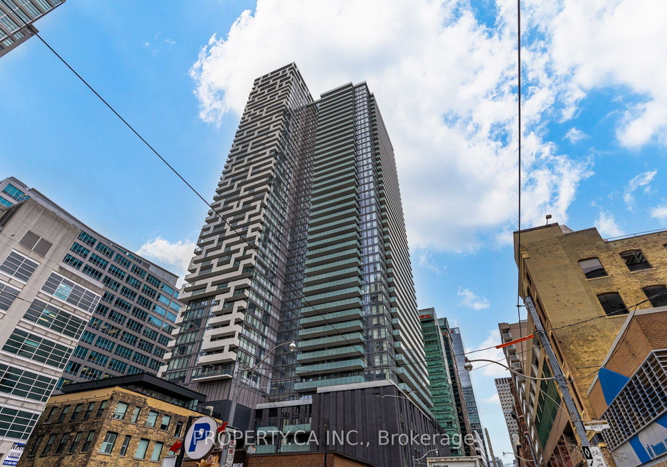 25-richmond-street-e-toronto-toronto-ontario-c13681990