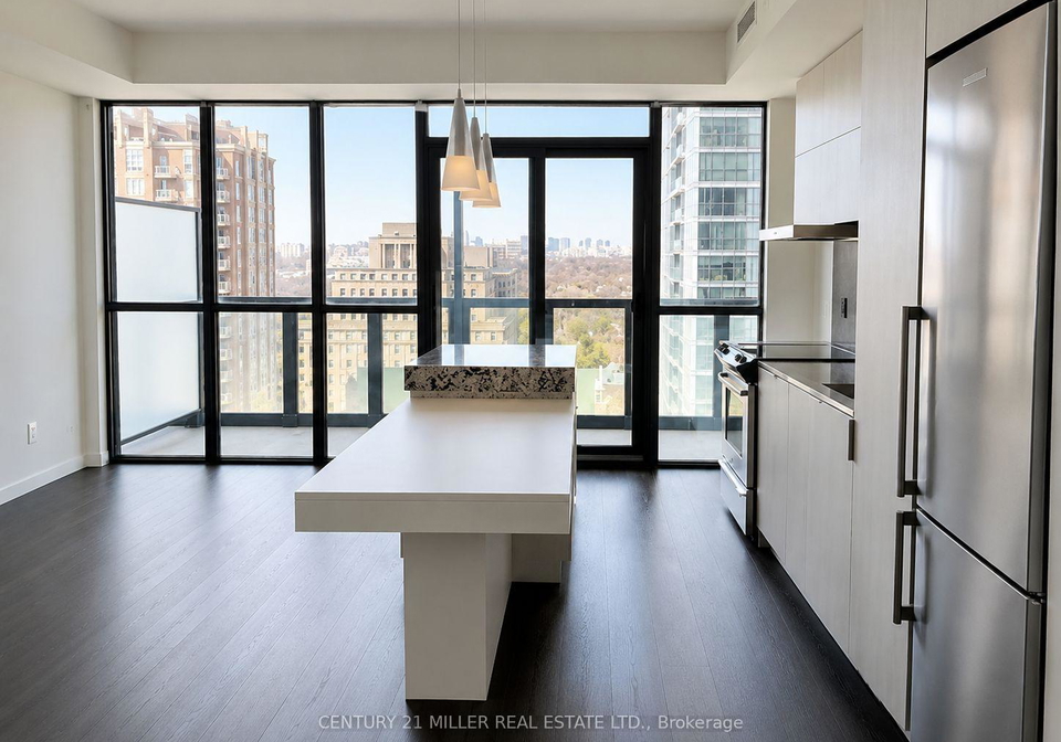 101-charles-street-toronto-toronto-ontario-c13682114