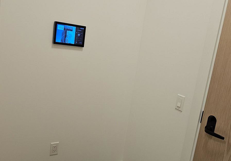 10-inn-on-the-park-drive-toronto-north-york-ontario-c13682182
