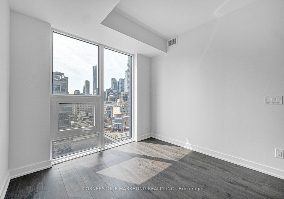 100-queen-street-e-toronto-toronto-ontario-c13682454