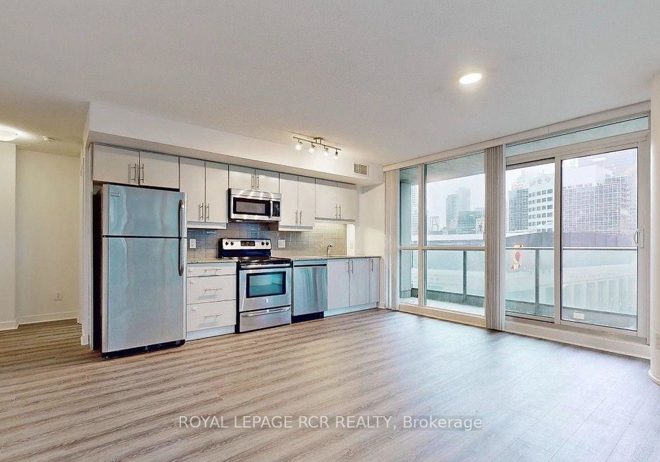 33-bay-street-toronto-toronto-ontario-c13682856