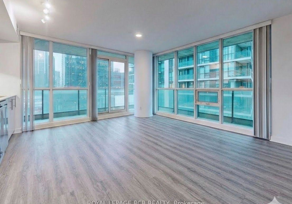 33-bay-street-toronto-toronto-ontario-c13682856