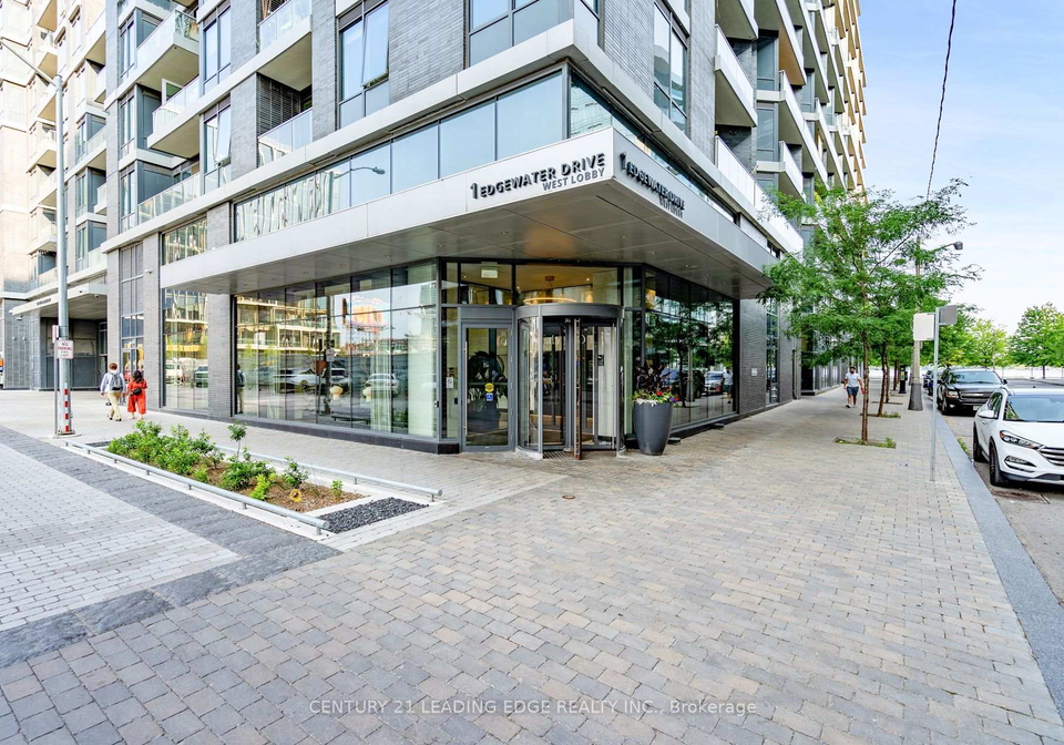 1-edgewater-drive-toronto-toronto-ontario-c13682928