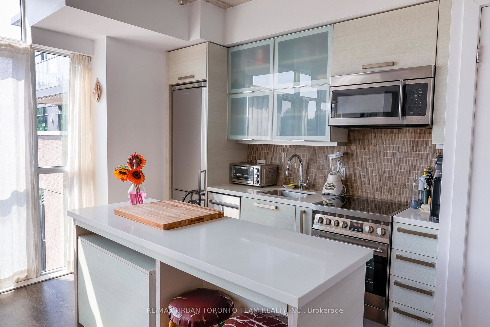 1205-queen-street-w-toronto-toronto-ontario-c13683002