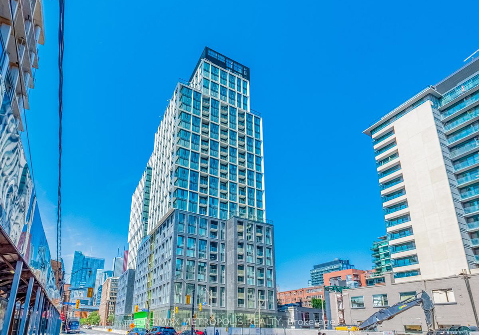 158-front-street-e-toronto-toronto-ontario-c13683154