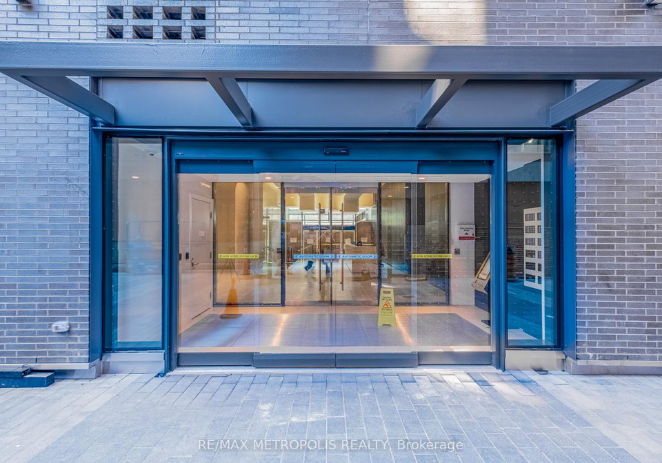 158-front-street-e-toronto-toronto-ontario-c13683154