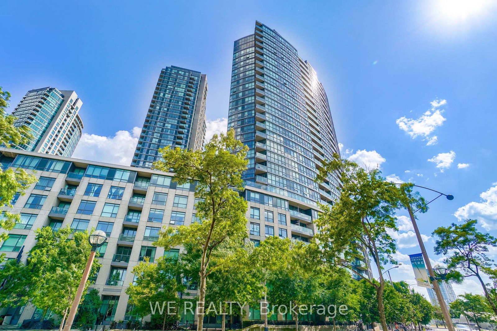231-fort-york-boulevard-toronto-toronto-ontario-c13683200