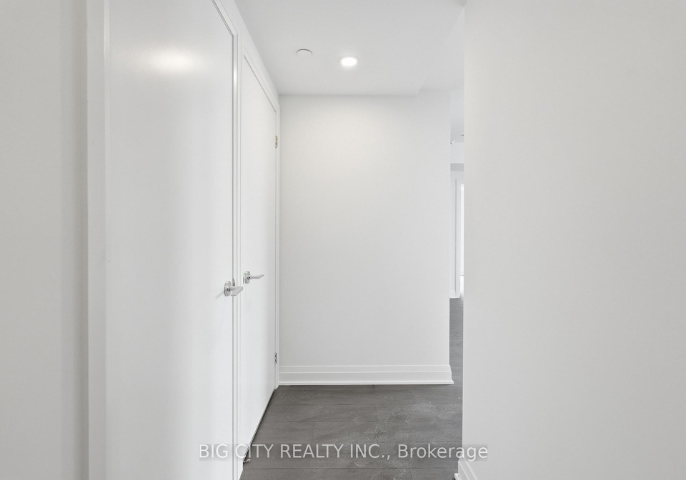 25-frederick-todd-way-toronto-east-york-ontario-c13683258