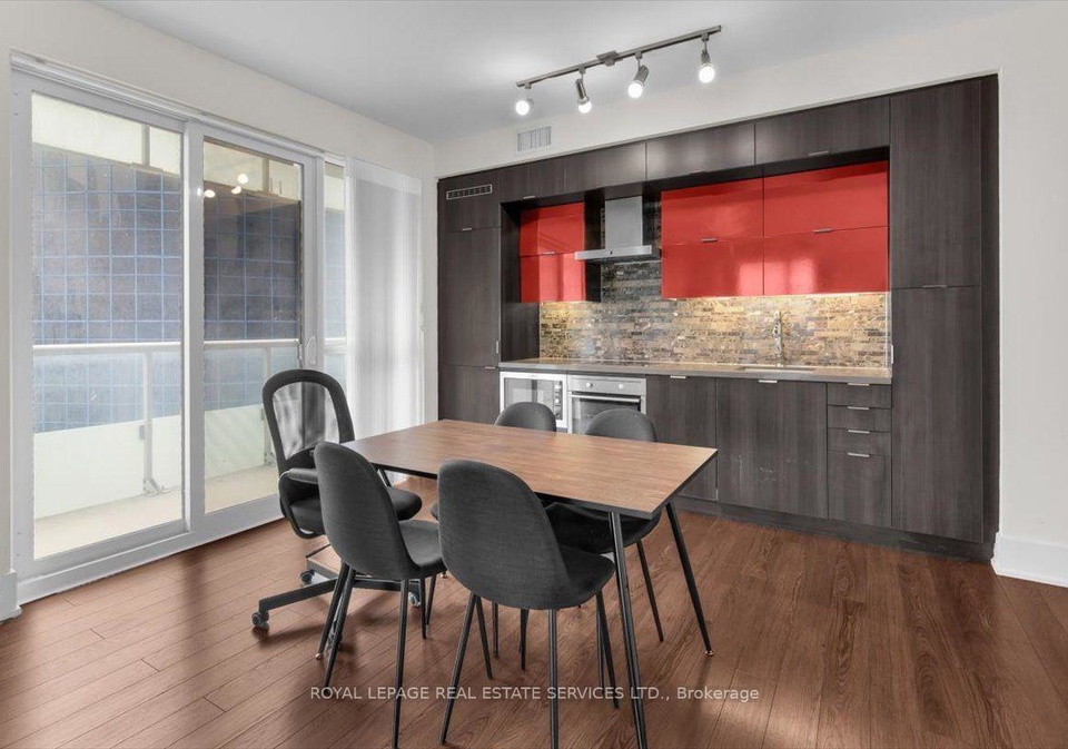 300-front-street-toronto-toronto-ontario-c13683350