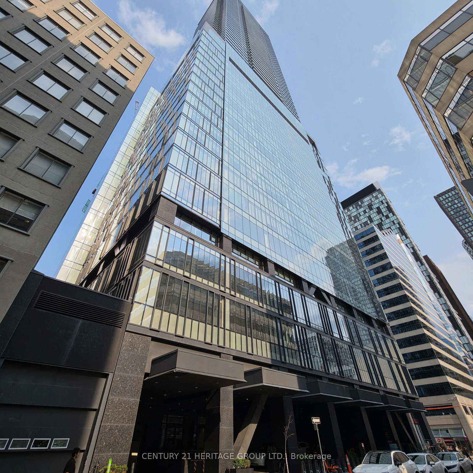 488-university-avenue-toronto-toronto-ontario-c13683416