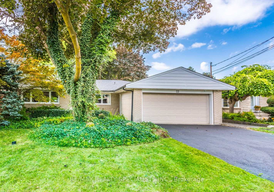 22-heathview-avenue-toronto-north-york-ontario-c13683552
