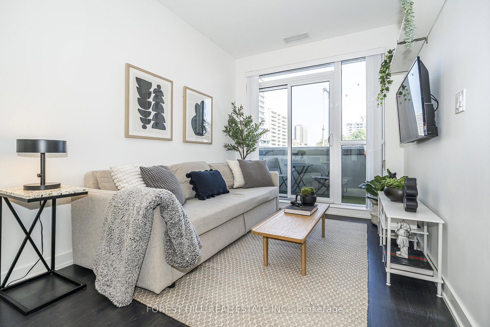 501-st-clair-avenue-w-toronto-toronto-ontario-c13683584