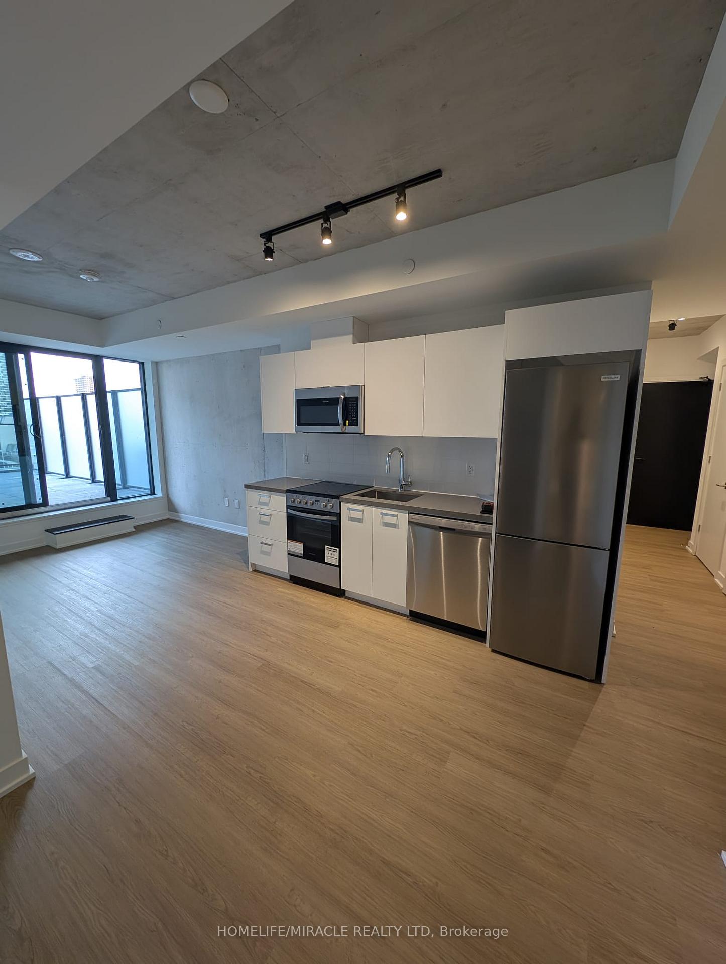 284-king-street-toronto-toronto-ontario-c13683986