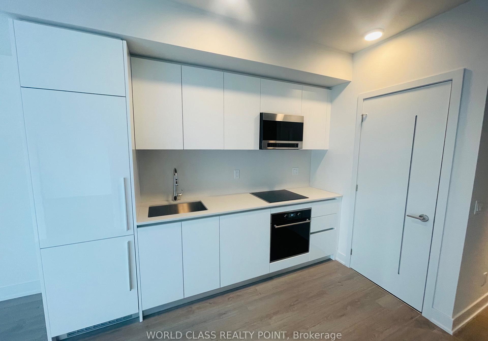 8-cumberland-street-toronto-toronto-ontario-c13684036