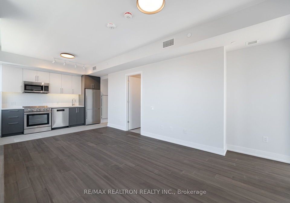 664-spadina-avenue-toronto-toronto-ontario-c13684054