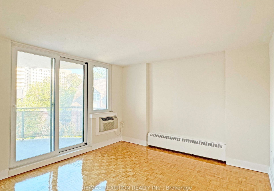 485-huron-street-toronto-toronto-ontario-c13684066