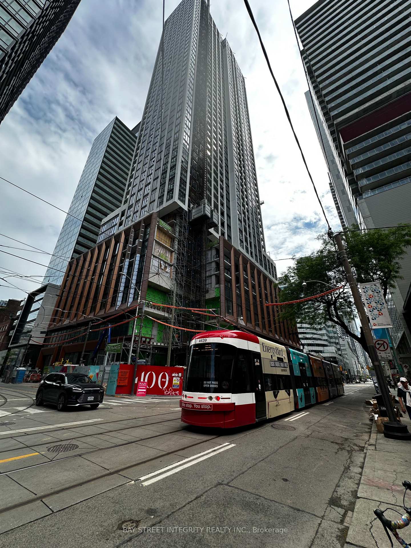 400-king-street-w-toronto-toronto-ontario-c13684110