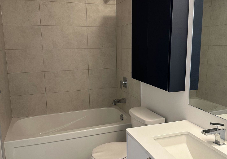 8-tippett-road-toronto-toronto-ontario-c13684138