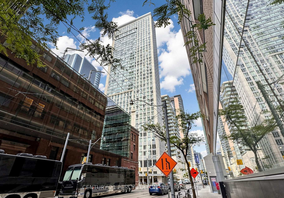 210-victoria-street-toronto-toronto-ontario-c13684250