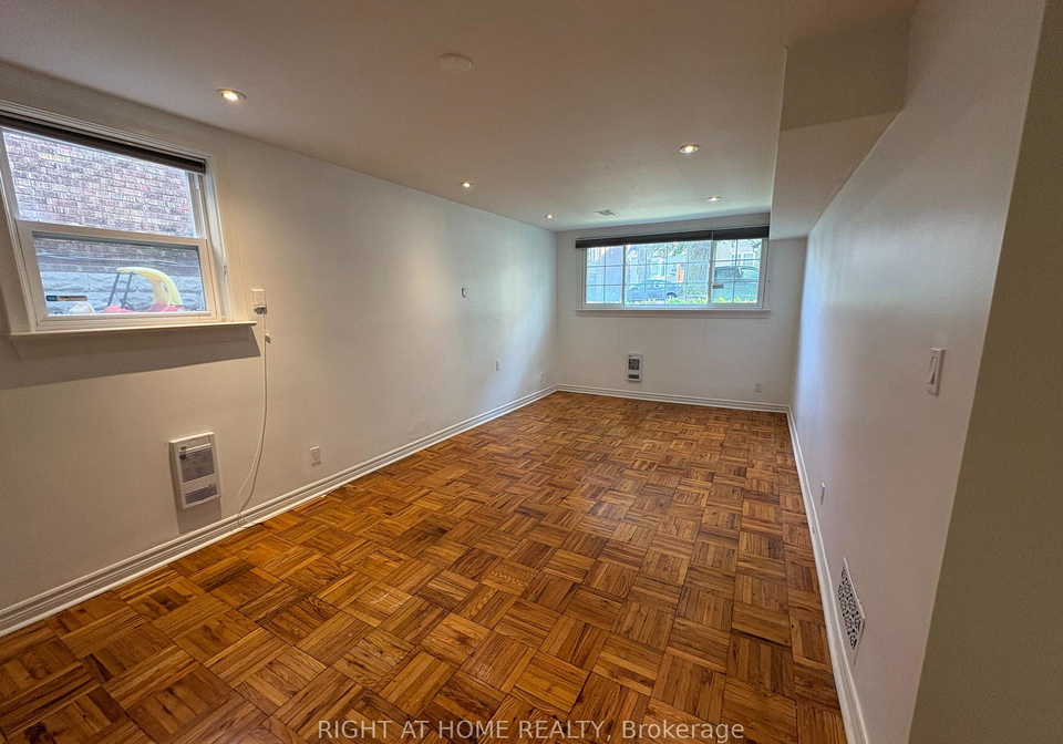 170-bowood-avenue-toronto-toronto-ontario-c13684336