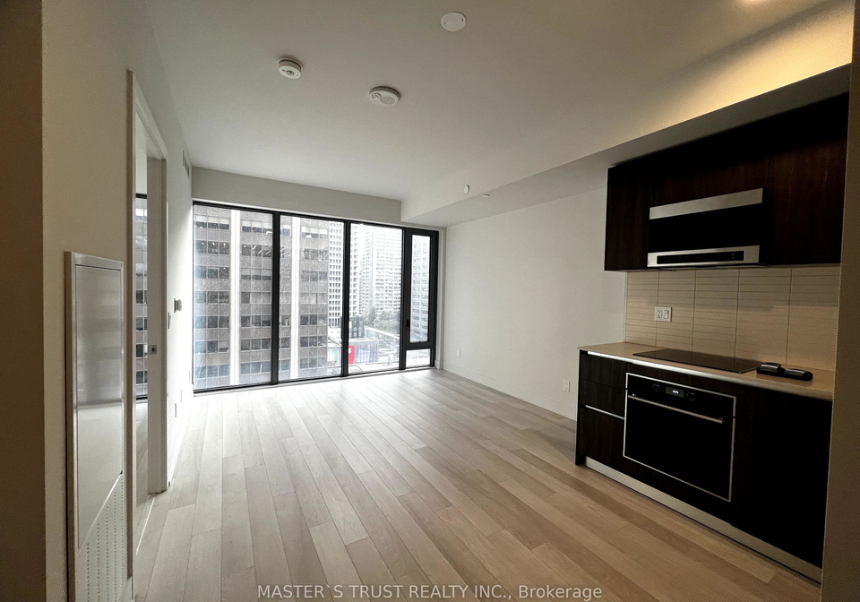 8-cumberland-street-toronto-toronto-ontario-c13684342