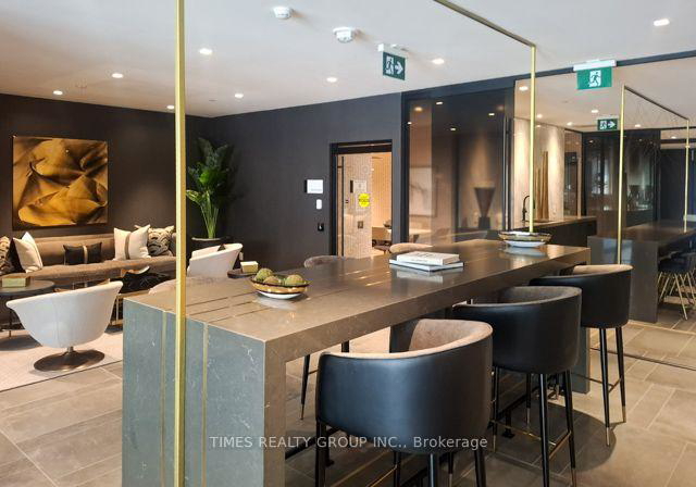 319-jarvis-street-toronto-toronto-ontario-c13684360
