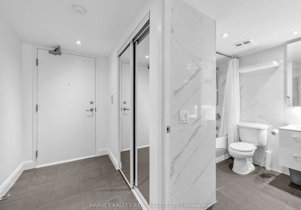 153-beecroft-road-toronto-toronto-ontario-c13684776