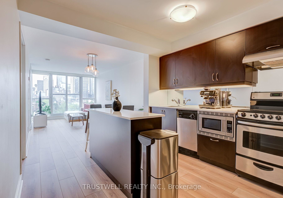 320-richmond-street-e-toronto-toronto-ontario-c13684896