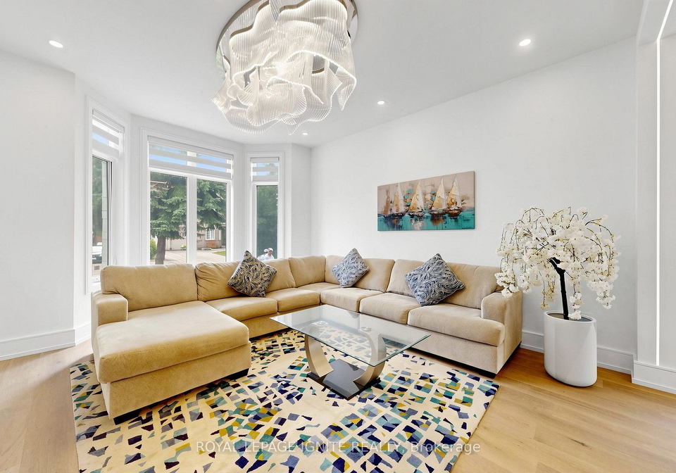 26-devondale-avenue-toronto-toronto-ontario-c13684904