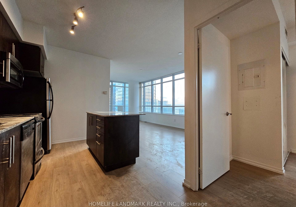 55-bremner-boulevard-toronto-toronto-ontario-c13685032