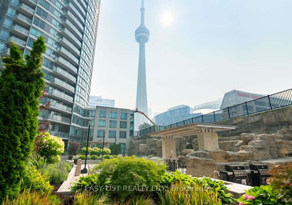 373-front-street-w-toronto-toronto-ontario-c13685098