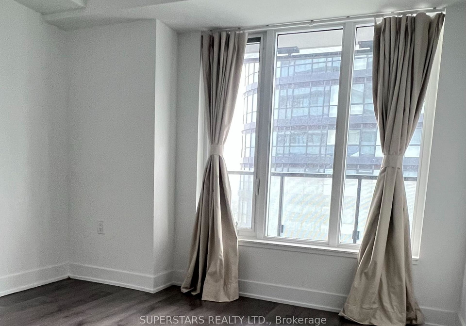 575-bloor-street-e-toronto-toronto-ontario-c13685474