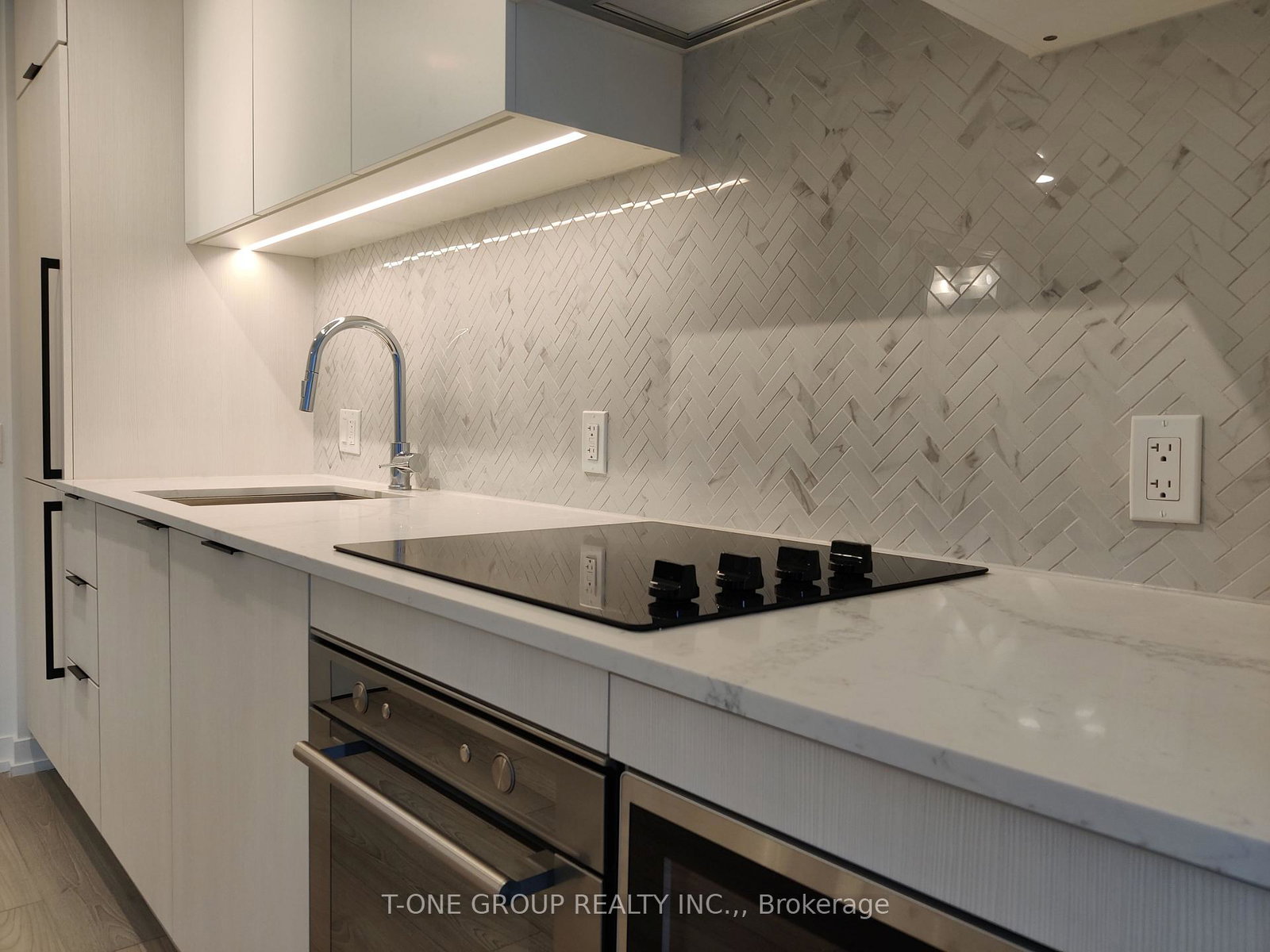82-dalhousie-street-toronto-toronto-ontario-c13685486