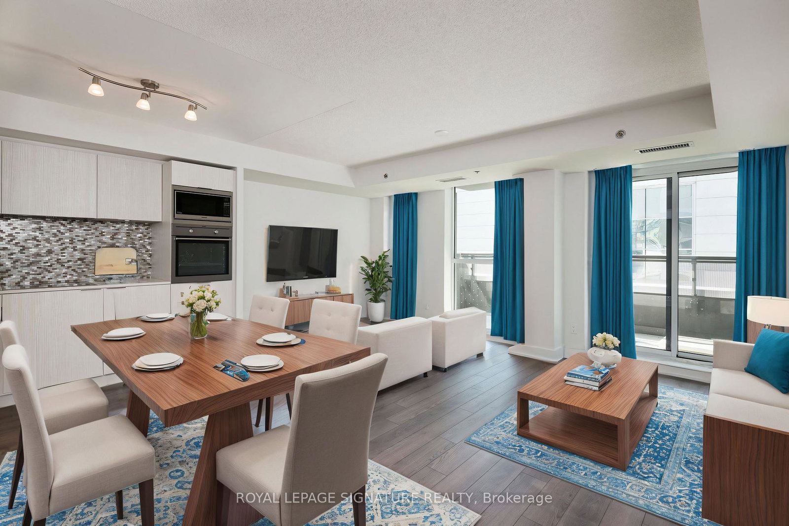 318-richmond-street-w-toronto-toronto-ontario-c13685592