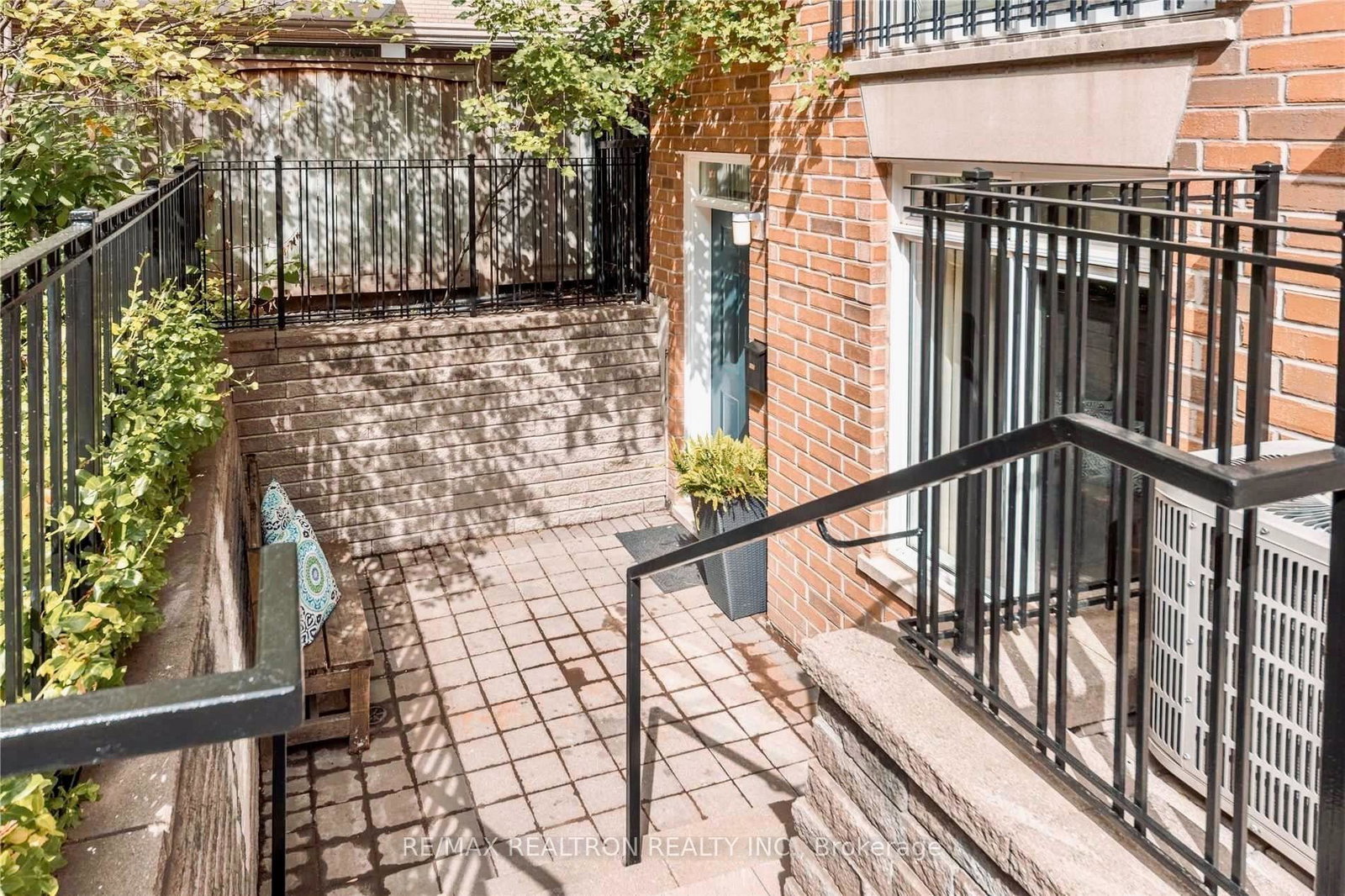 415-jarvis-street-toronto-toronto-ontario-c13685674