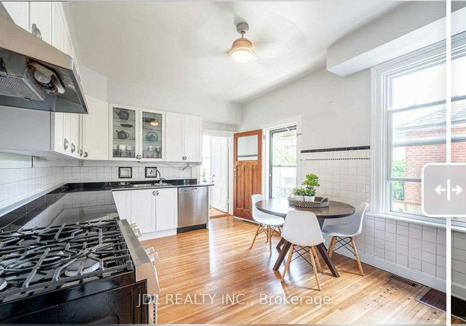 137-denison-avenue-toronto-toronto-ontario-c13685692