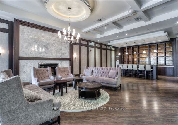 135-wynford-drive-toronto-north-york-ontario-c13685766