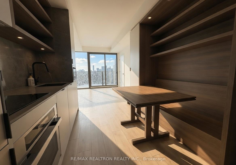 55-charles-street-e-toronto-toronto-ontario-c13685780