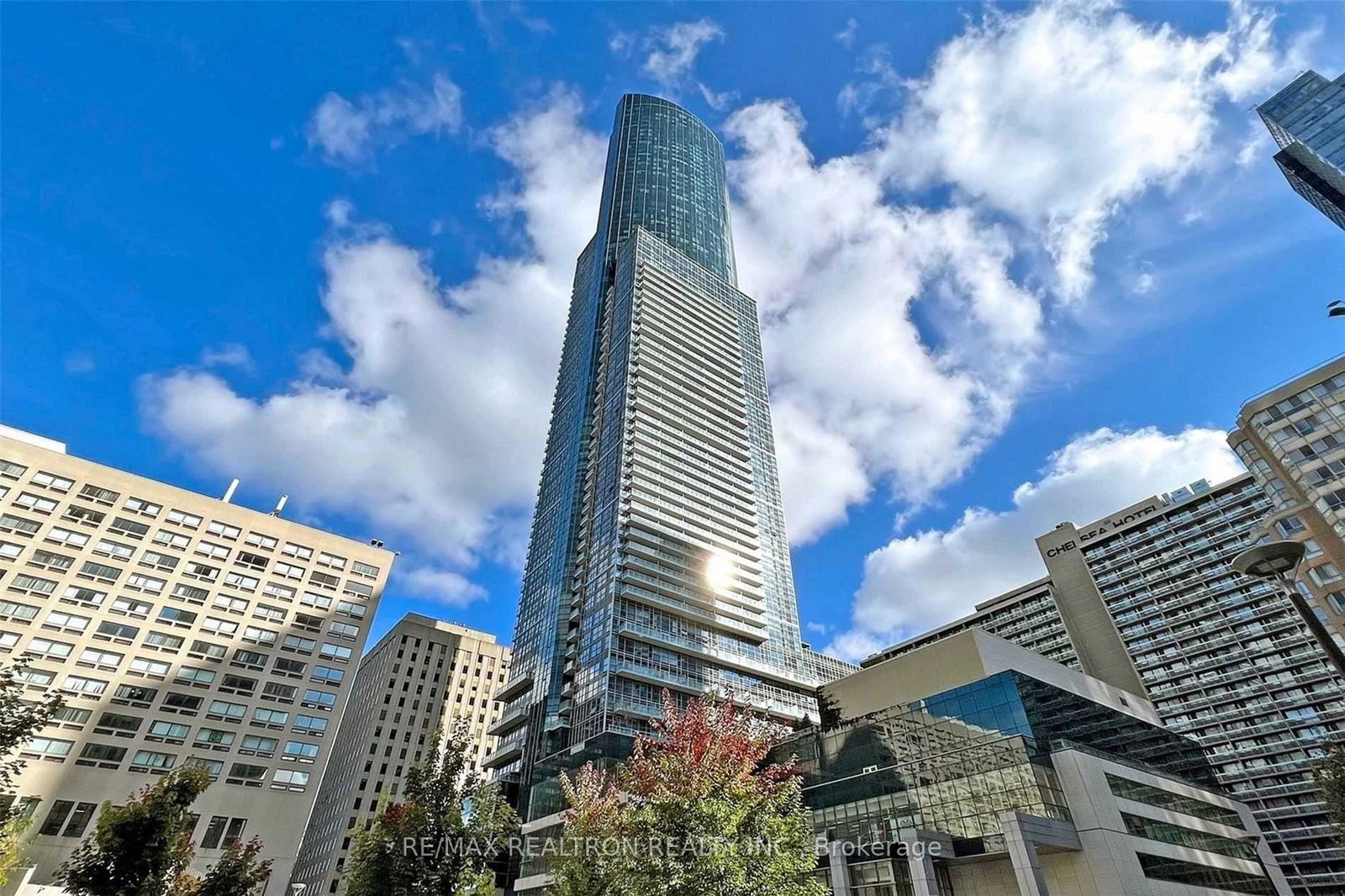 386-yonge-street-toronto-toronto-ontario-c13685942