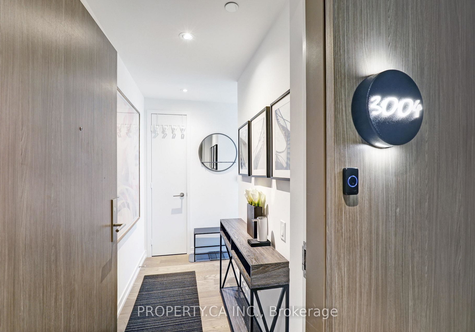 161-roehampton-avenue-toronto-toronto-ontario-c13686058