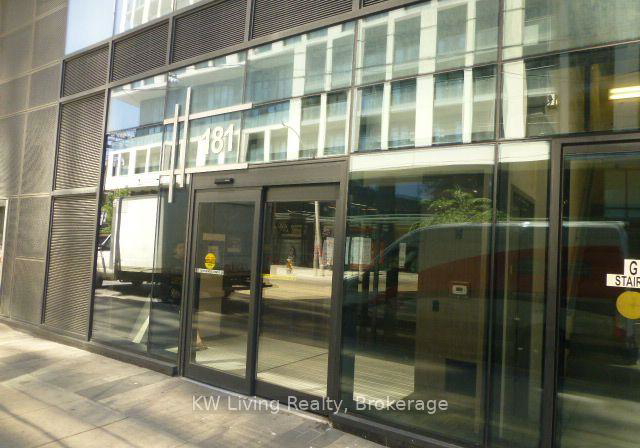181-dundas-street-e-toronto-toronto-ontario-c13686662