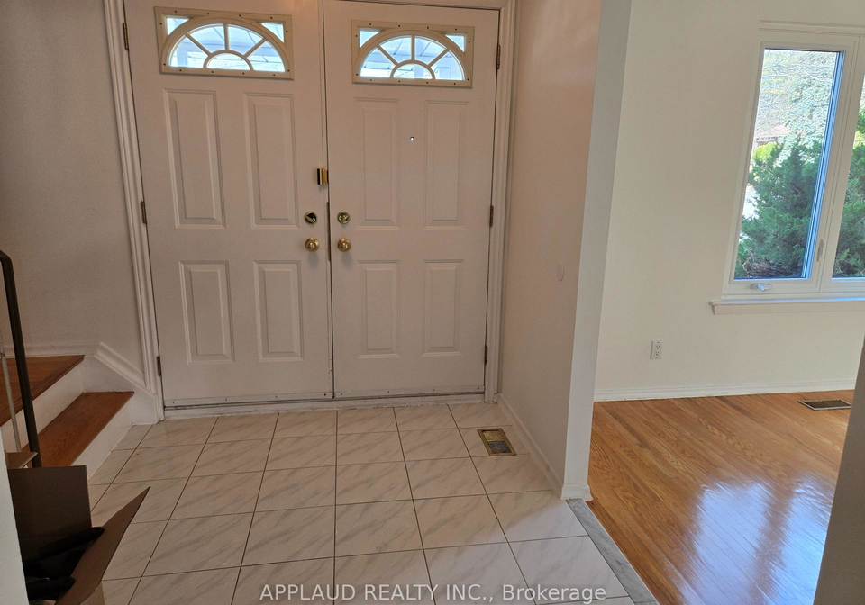 17-marowyne-drive-toronto-north-york-ontario-c13686666