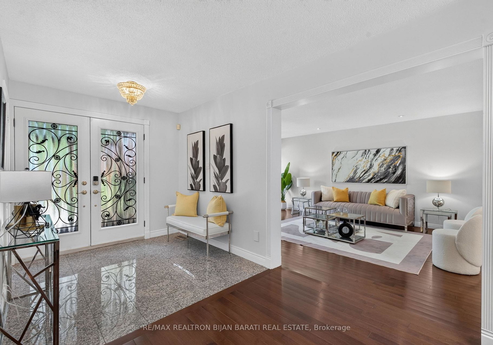 26-saddletree-drive-toronto-north-york-ontario-c13686802