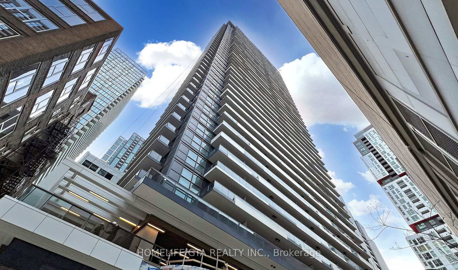 38-widmer-street-toronto-toronto-ontario-c13686962