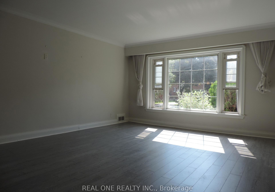 616-briar-hill-avenue-toronto-toronto-ontario-c13687286