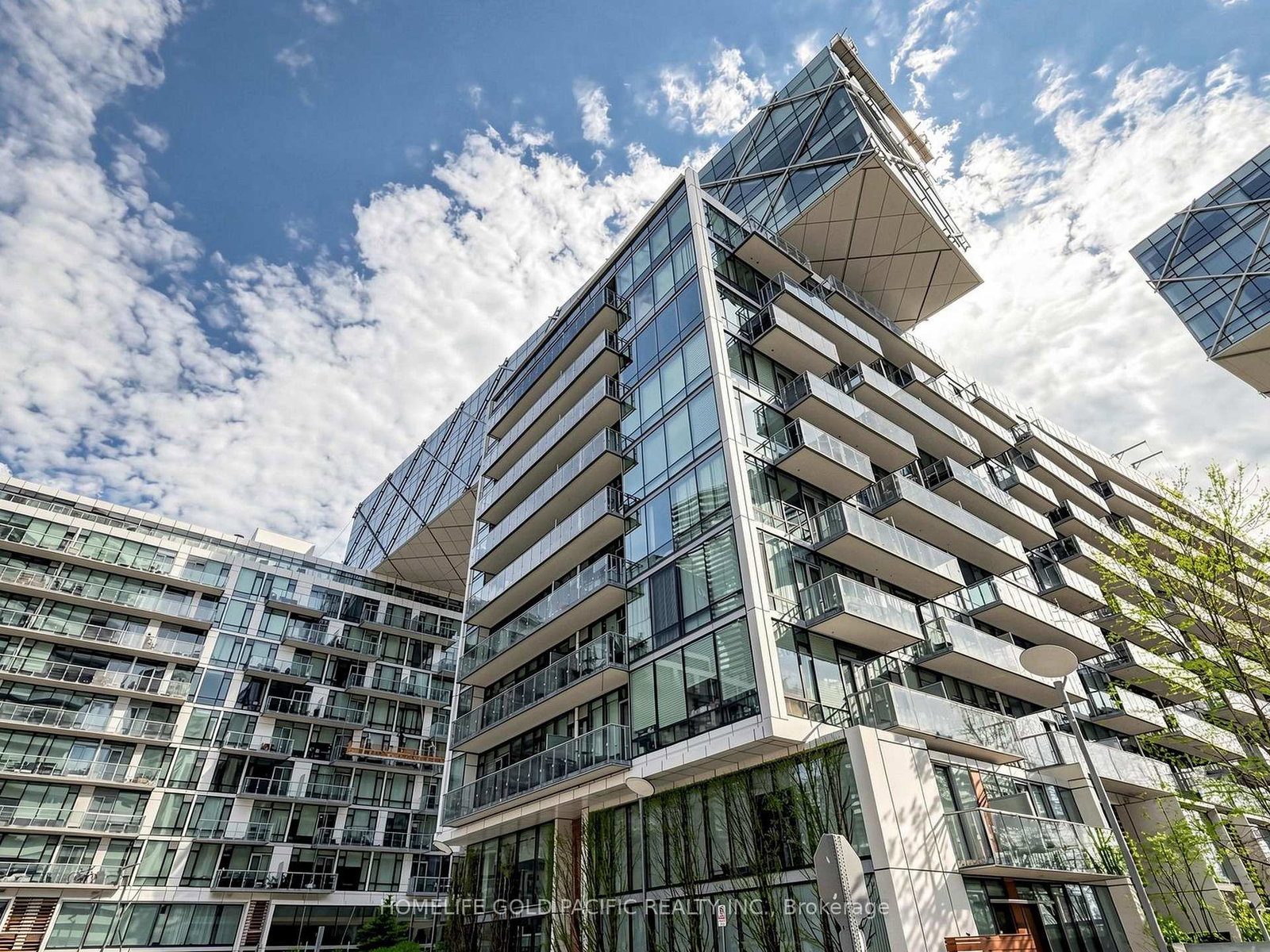 39-queens-quay-e-toronto-toronto-ontario-c13687366