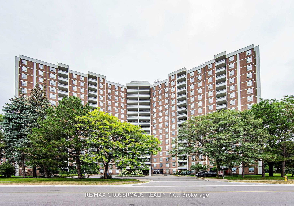 5-shady-golfway-toronto-east-york-ontario-c13687506